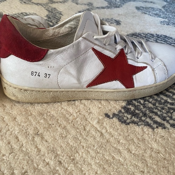 ⭐️Gio+ White and red sneaker!! - Picture 2 of 5